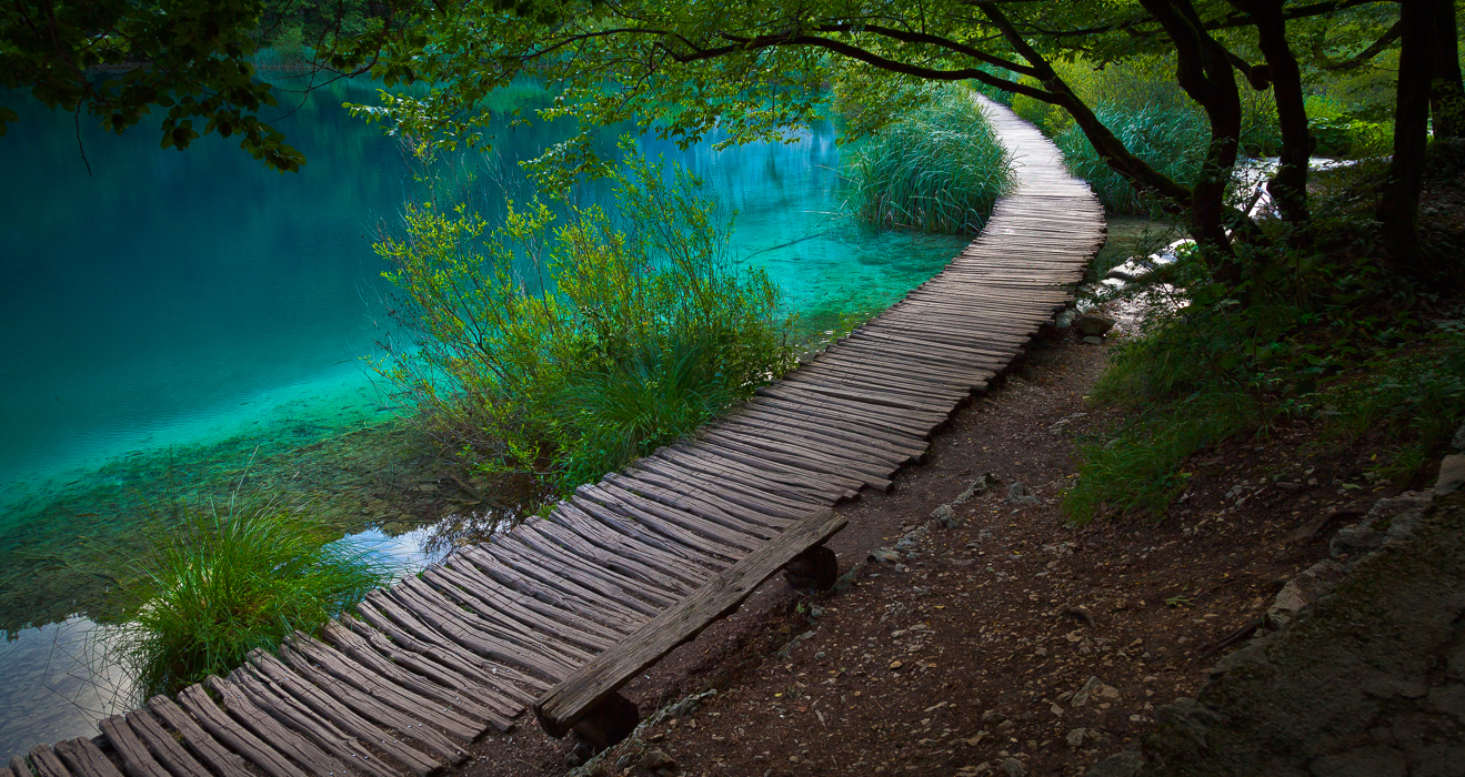 Plitvice Lakes National Park: En naturälskares paradis article image