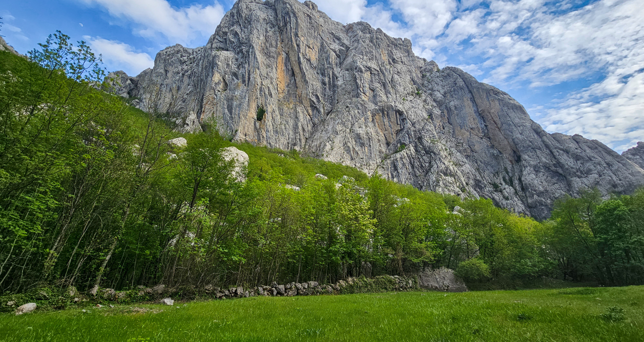 Nationaal park Paklenica verkennen: het natuurlijke juweel van Kroatië article image